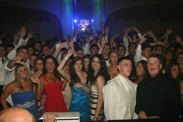Prom DJ in NY with Photo Booth